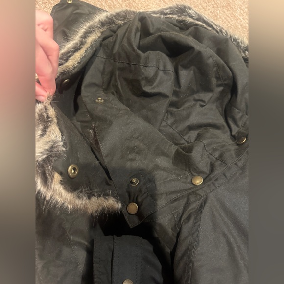 Barbour Dark olive green waxed coat with fur - Picture 6 of 7
